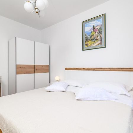 Apartments With A Parking Space Rovinj - 19088 ห้อง รูปภาพ