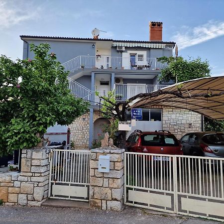 Apartments With A Parking Space Rovinj - 19088 ภายนอก รูปภาพ