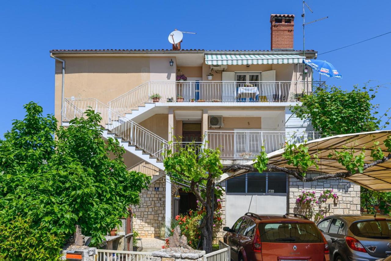 Apartments With A Parking Space Rovinj - 19088 ภายนอก รูปภาพ