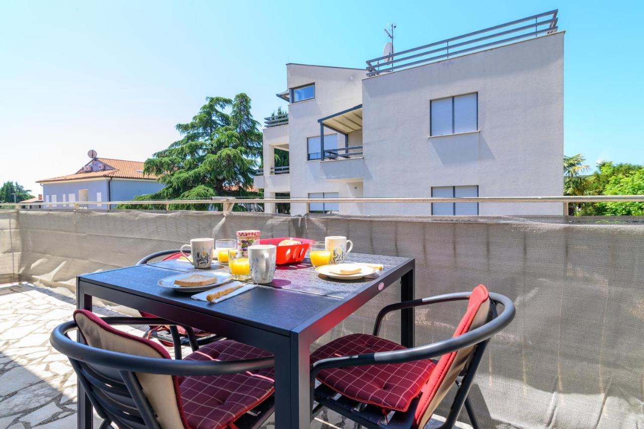 Apartments With A Parking Space Rovinj - 19088 ภายนอก รูปภาพ
