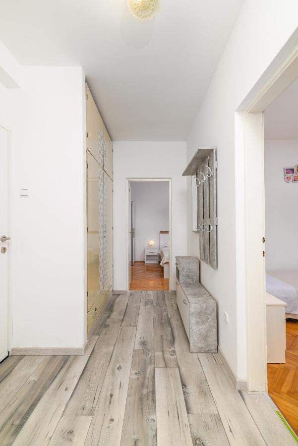 Apartments With A Parking Space Rovinj - 19088 ภายนอก รูปภาพ