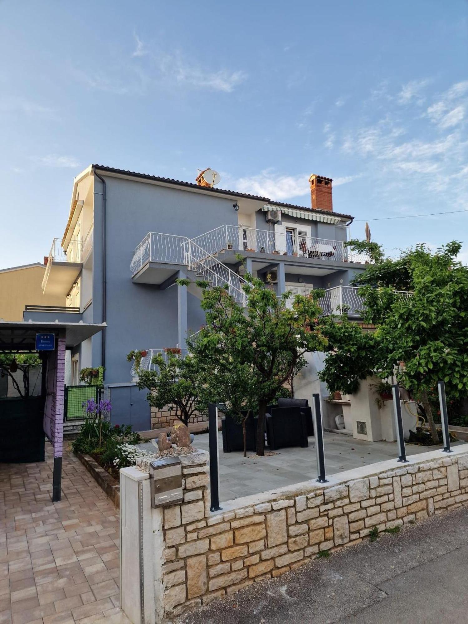 Apartments With A Parking Space Rovinj - 19088 ภายนอก รูปภาพ